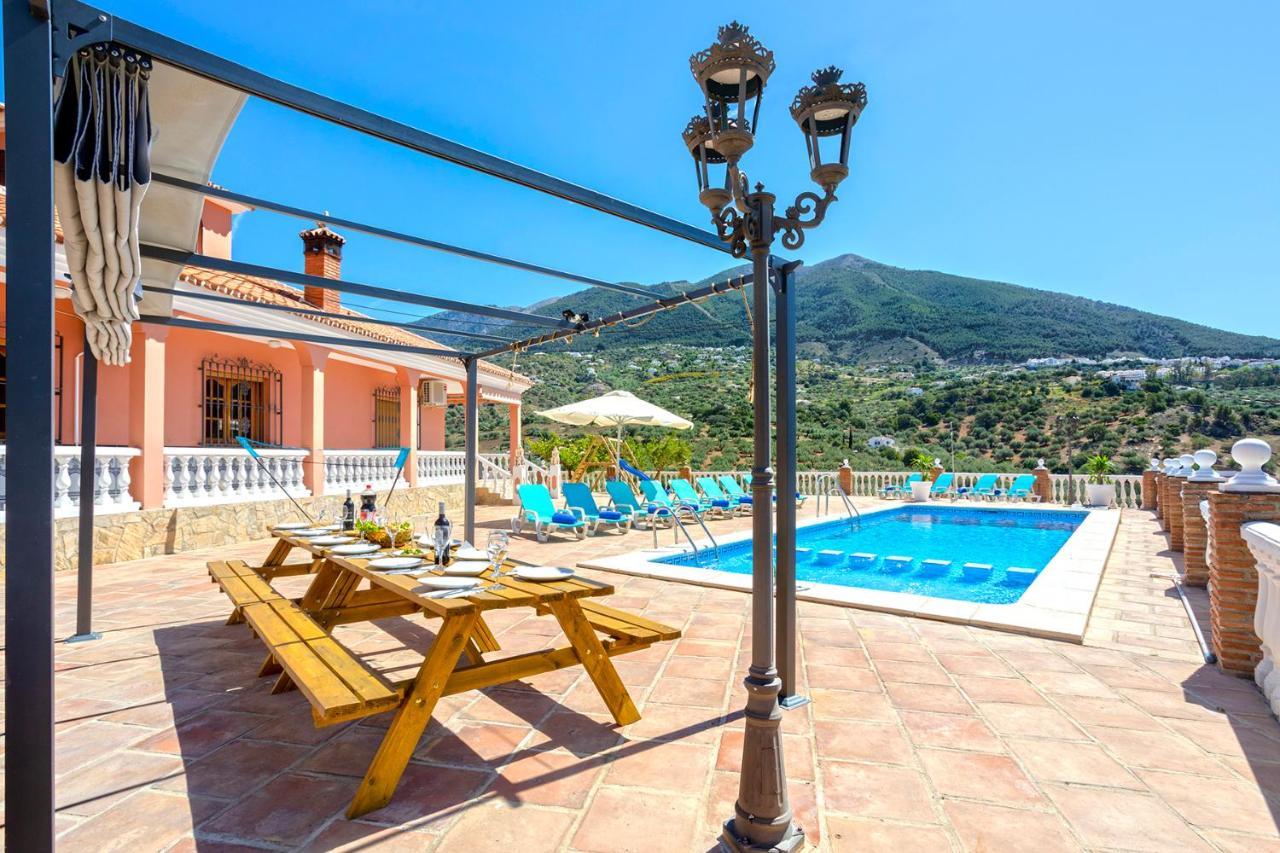 Casa Los Cortijillos Alcaucin Luaran gambar
